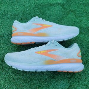 Brooks Ghost 16 - Women's running shoes - Size 9